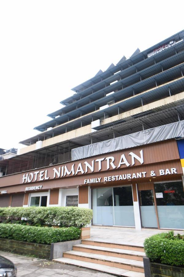 Nimantran Hotel Нави Мумбай Екстериор снимка